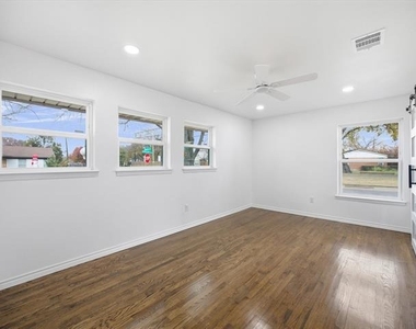 10270 Kilkenny Place - Photo Thumbnail 14