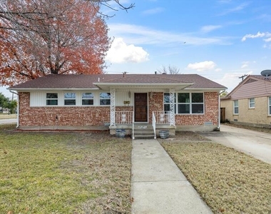 10270 Kilkenny Place - Photo Thumbnail 2
