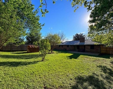 3708 Holland Drive - Photo Thumbnail 28