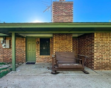 3708 Holland Drive - Photo Thumbnail 32