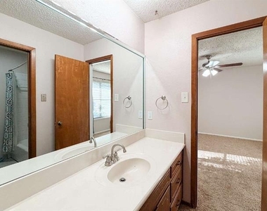 3708 Holland Drive - Photo Thumbnail 26