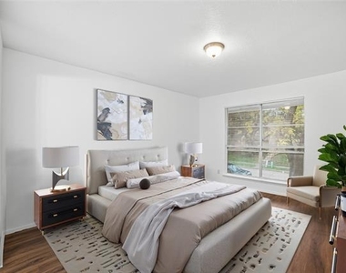 334 Valley Park Drive - Photo Thumbnail 4