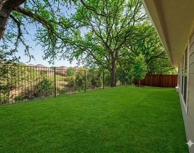13169 Dawson Drive - Photo Thumbnail 16