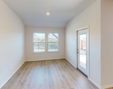 13169 Dawson Drive - Photo Thumbnail 3