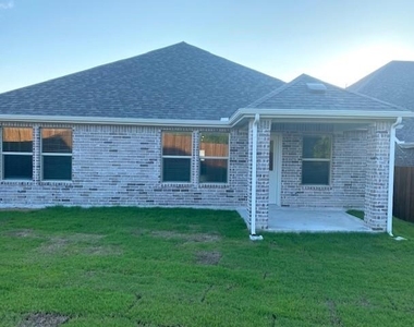 1902 Canyon Lane - Photo Thumbnail 22