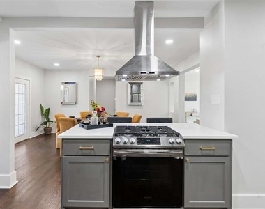 4516 Fairway Avenue - Photo Thumbnail 11
