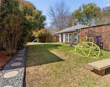 4516 Fairway Avenue - Photo Thumbnail 22