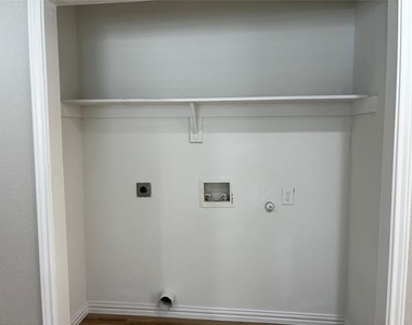 510 Magnolia Street - Photo Thumbnail 17