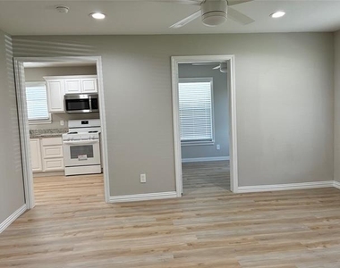 510 Magnolia Street - Photo Thumbnail 5