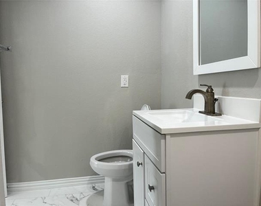 510 Magnolia Street - Photo Thumbnail 14