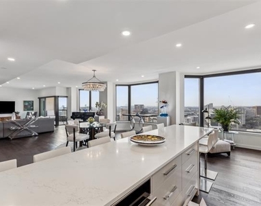 3030 Mckinney Avenue - Photo Thumbnail 13