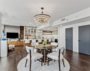 3030 Mckinney Avenue - Photo Thumbnail 9