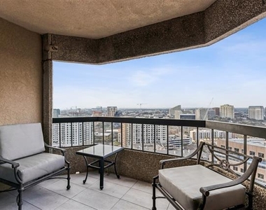 3030 Mckinney Avenue - Photo Thumbnail 5
