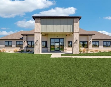 13561 Bonanza Circle - Photo Thumbnail 15