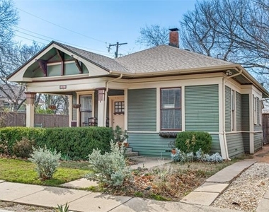 321 N Henderson Avenue - Photo Thumbnail 1