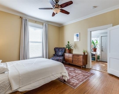 321 N Henderson Avenue - Photo Thumbnail 18