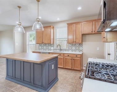 2356 Jaguar Drive - Photo Thumbnail 1
