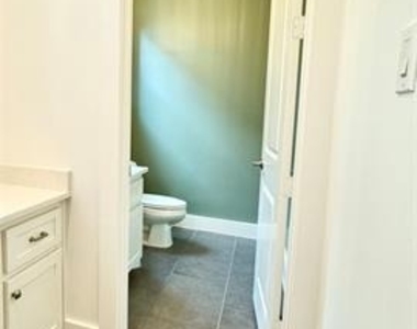 3018 Zenia Drive - Photo Thumbnail 13