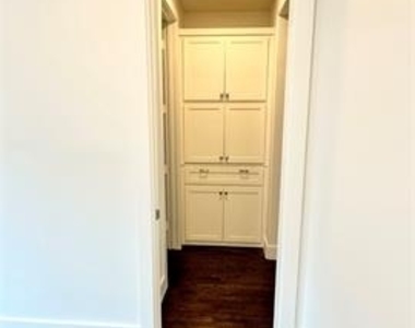 3018 Zenia Drive - Photo Thumbnail 16