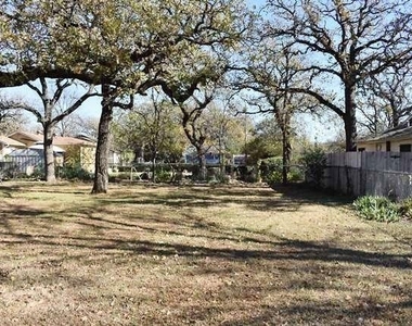 4900 Morris Avenue - Photo Thumbnail 23