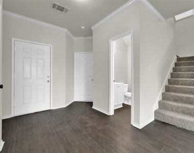 338 Castleridge Drive - Photo Thumbnail 2