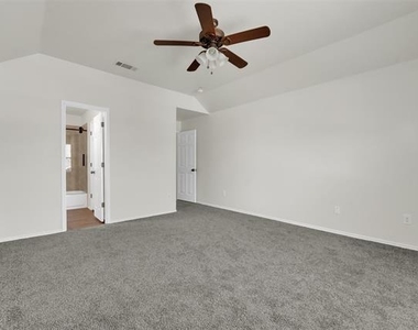 338 Castleridge Drive - Photo Thumbnail 9