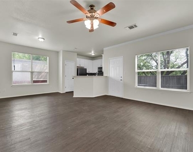 338 Castleridge Drive - Photo Thumbnail 3