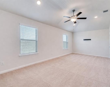 14149 Danesdale Drive - Photo Thumbnail 13