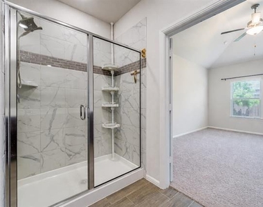 14149 Danesdale Drive - Photo Thumbnail 14