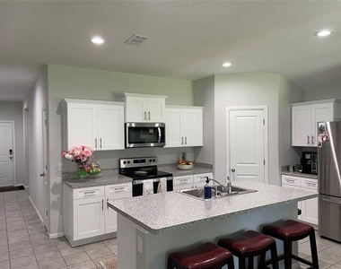 213 Asheville Street - Photo Thumbnail 1