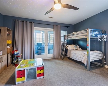4324 Cobblers Lane - Photo Thumbnail 31