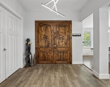 4324 Cobblers Lane - Photo Thumbnail 5