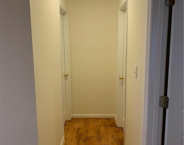 7469 Katherine Drive - Photo Thumbnail 21