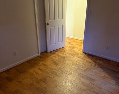 7469 Katherine Drive - Photo Thumbnail 41