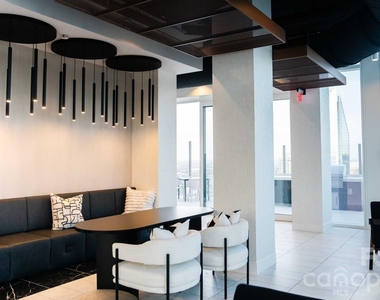 111 E Carson Boulevard - Photo Thumbnail 9