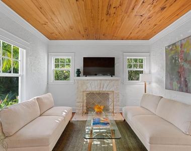 727 Claremore Drive - Photo Thumbnail 5