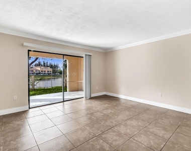 5200 Nw 31st Avenue - Photo Thumbnail 7