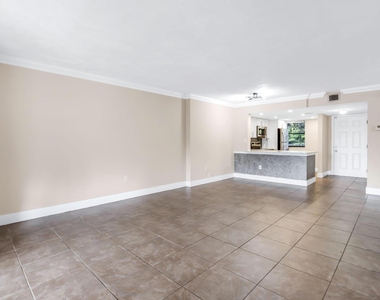 5200 Nw 31st Avenue - Photo Thumbnail 3
