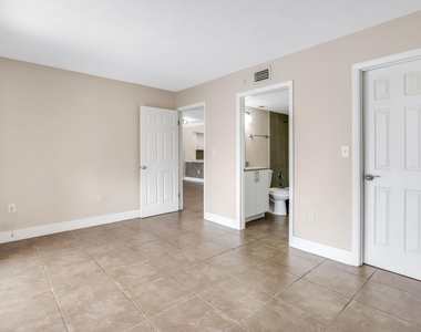 5200 Nw 31st Avenue - Photo Thumbnail 10