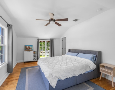 419 30th Street - Photo Thumbnail 10