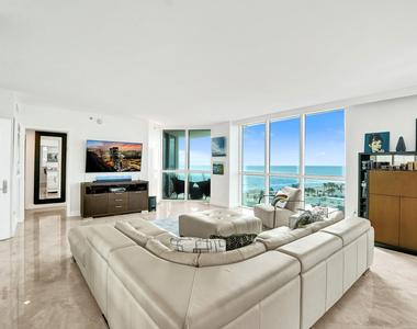 101 S Fort Lauderdale Beach Boulevard - Photo Thumbnail 6