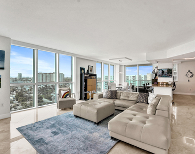 101 S Fort Lauderdale Beach Boulevard - Photo Thumbnail 5