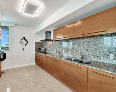 101 S Fort Lauderdale Beach Boulevard - Photo Thumbnail 14