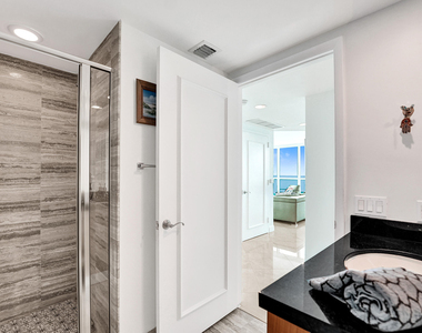 101 S Fort Lauderdale Beach Boulevard - Photo Thumbnail 19
