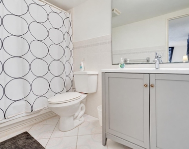 4250 Galt Ocean Drive - Photo Thumbnail 22