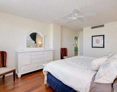 4250 Galt Ocean Drive - Photo Thumbnail 25