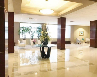 4250 Galt Ocean Drive - Photo Thumbnail 6