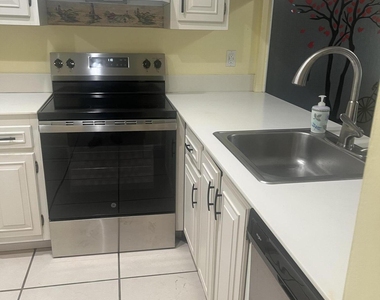 2614 Nassau Bend - Photo Thumbnail 6