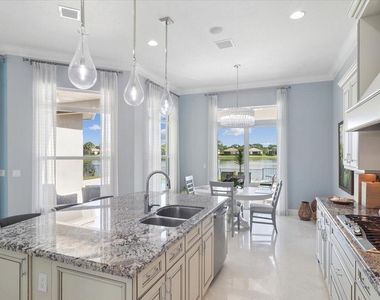 17120 Sw Ambrose Way - Photo Thumbnail 17