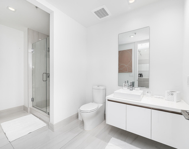155 E Boca Raton Road - Photo Thumbnail 13